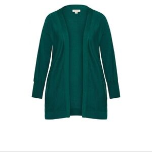 BRAND NEW Avenue
Plus Size Grace
Cardigan color Jade size 30/32